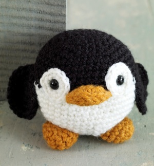 Tuto amigurumi : pingouin - Tout sur le crochet et les Amigurumis!